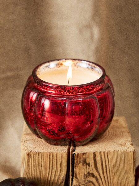 Sinsay - Ароматна свещ във форма на тиква Mulled wine - бледомораво