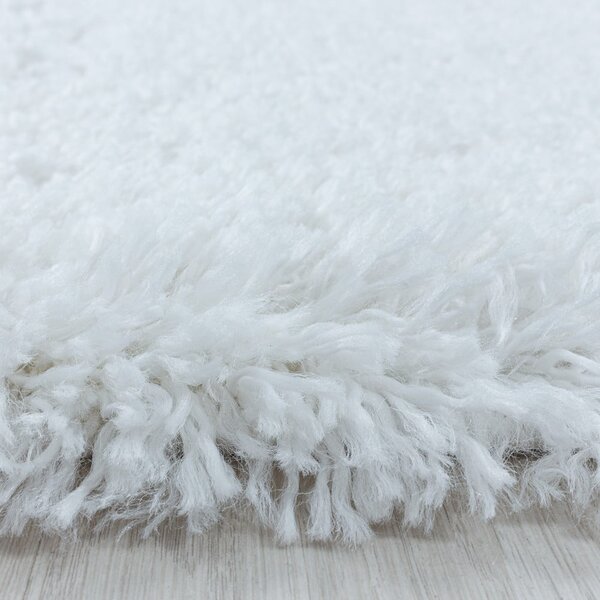 Бяла пътека 80x250 cm Fluffy – Ayyildiz Carpets