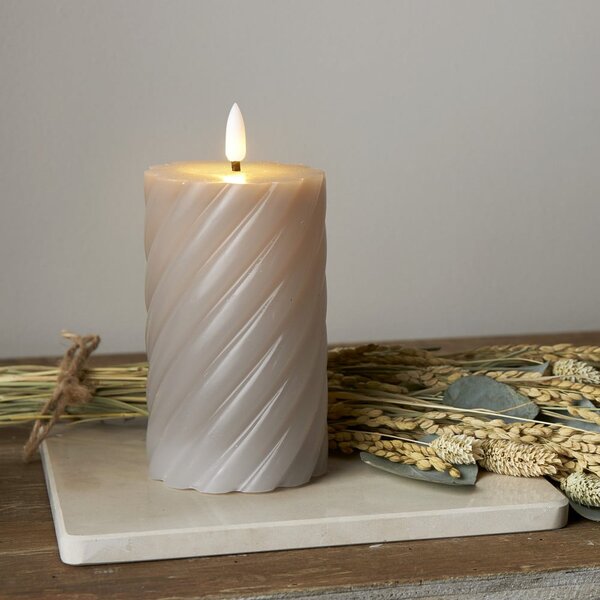 LED свещ от сив восък , височина 15 см Flamme Swirl - Star Trading