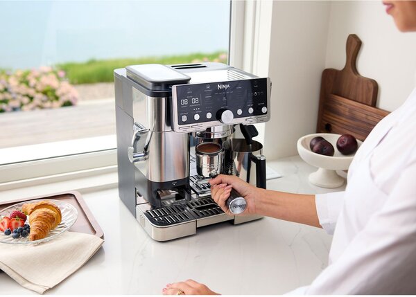 Мултифункционална кафемашина NINJA Luxe Cafe Pro ES701EU, 1650W, 3 в 1