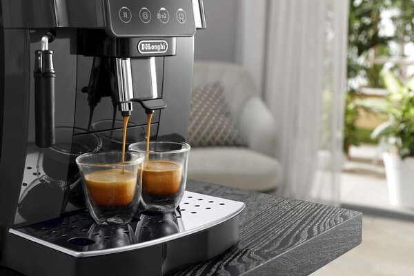 Кафемашина DeLonghi ECAM220.22.GB, 1450W, 15 бара, черна