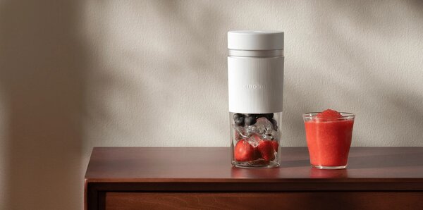 Преносим блендер Xiaomi Portable Blender, бял – BHR9226EU