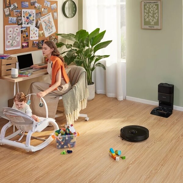 Прахосмукачка робот Roborock Q8 Max+ Robot Vacuum Cleaner, черна