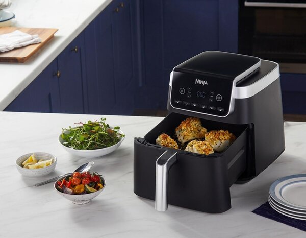 Фритюрник с горещ въздух Ninja AF180EU, 6.2 L, черен