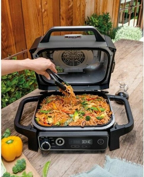 Електрическа скара Ninja OG701EU Woodfire, 2400W, сива