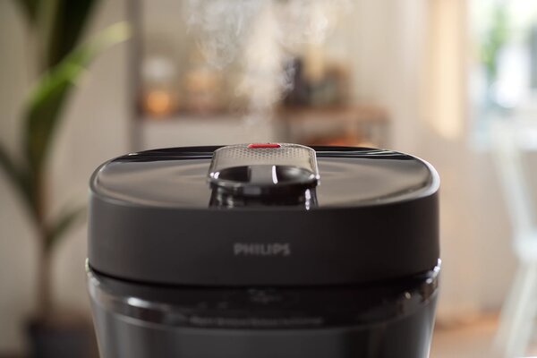 Мултикукър Philips HD2151/40, 5 L, 1000 W, черен