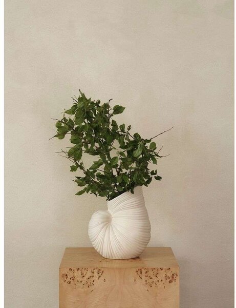 Ferm Living - Shell Vase Off-White Ferm Living