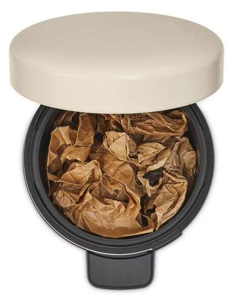 Кош за боклук с педал Brabantia NewIcon 1005523, 3 л, Плавно затваряне, Противоплъзгаща основа, Бежов