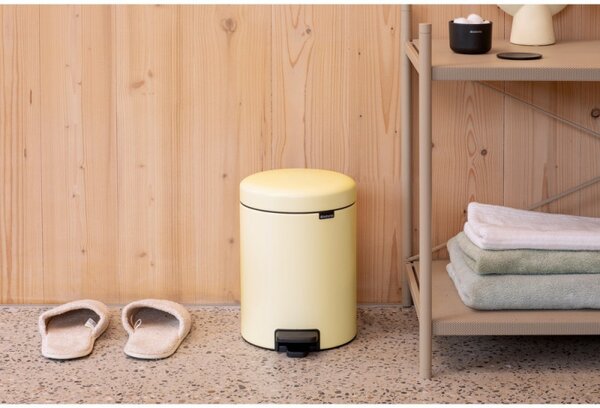 Кош за боклук с педал Brabantia NewIcon 1008840, 5 л, Леко затваряне, Противоплъзгаща основа, Жълт