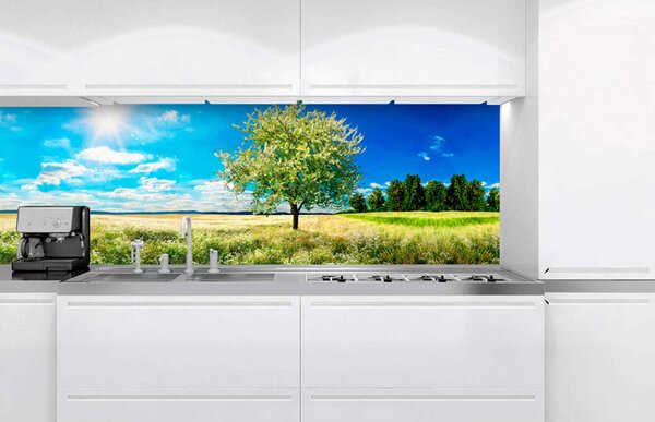Фототапет за кухня - дърво в поляната 180 x 60 см