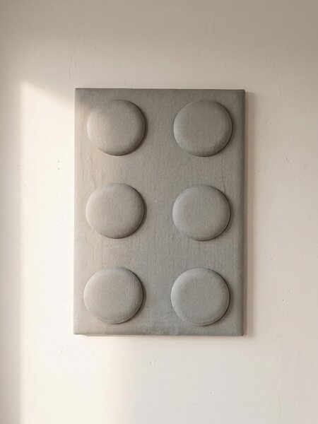Sinsay - Велурен тапициран панел във форма на блок - сив