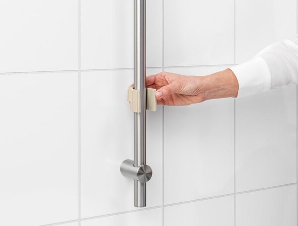 Органайзер за душ Brabantia ReNew 1006272, 7.5х13.3х24.4 см, Дъно с отвори за вода, Устойчивост на корозия, Бежов
