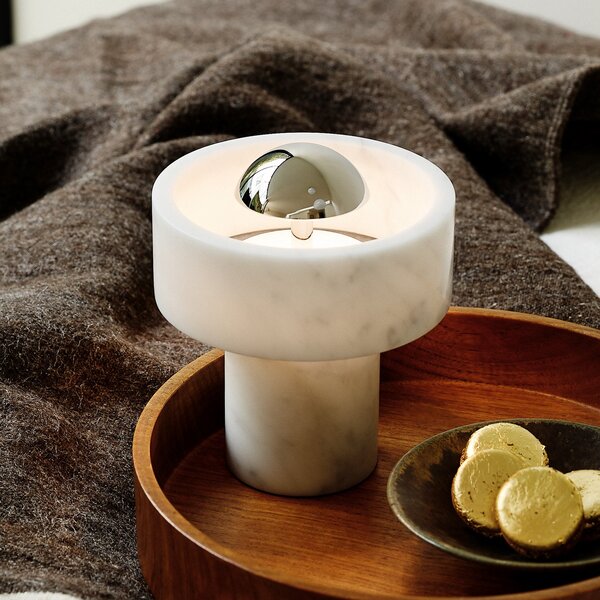 Tom Dixon LED акумулаторна настолна лампа Stone, сребриста, 19 cm, Затъмняване, Дневна/трапезария, Мрамор, Дизайн