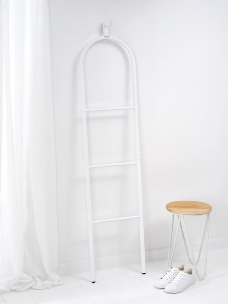 Многофункционална закачалка за дрехи Brabantia Linn 1008928, 3 рафта, Овална част за закачане на сако, Устойчива на корозия, Бял