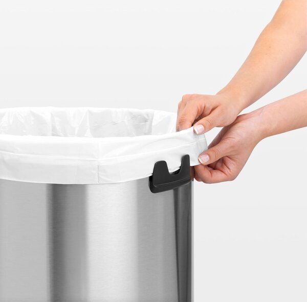 Матово-сребристо стоманено кошче за боклук 60 l Push Bin – Brabantia