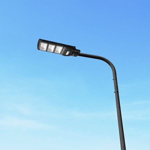 LED соларна улична лампа 12W, 6000K, IP65, 10000mAh с дистанционно