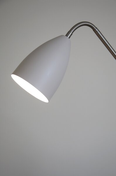 Markslöjd 108887 - LED димируема подова лампа PATRO LED/4,9W/230V бежова