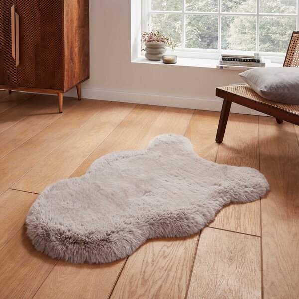 Светлосива синтетична кожа 60x90 cm Super Teddy – Think Rugs