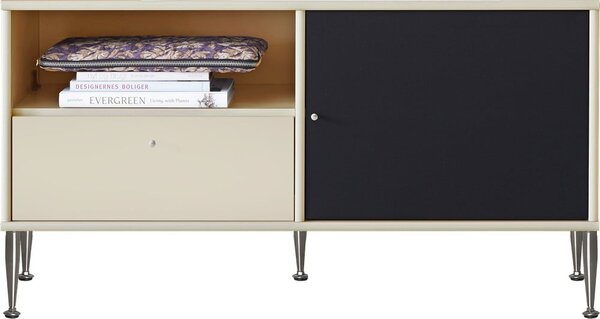 Бежов ТВ скрин с метални крака Mistral 222 - Hammel Furniture