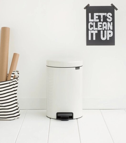 Кош за боклук с педал Brabantia NewIcon 649019, 12 л, Плавно затваряне, Противоплъзгаща основа, Бял