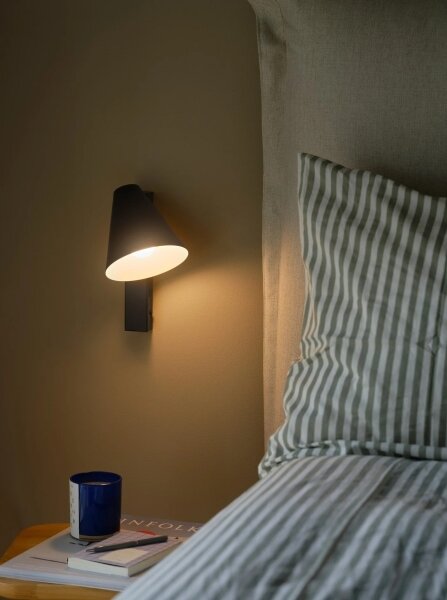 Nordlux - Стенна лампа с USB WILMER 1xE14/40W/230V черна