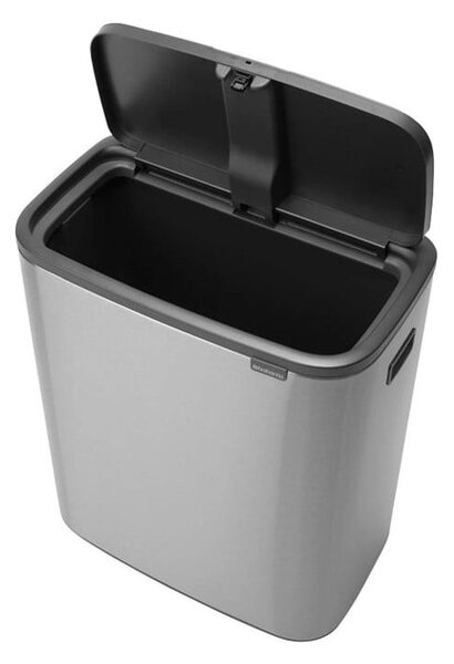Матово-сребристо стоманено кошче за боклук, отваряне с докосване 60 l Bo Touch Bin – Brabantia