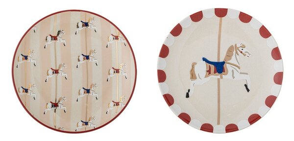 Десертни глинени чинии в комплект 2 бр. с коледни мотиви ø 16 cm Merry-go-round – Bloomingville