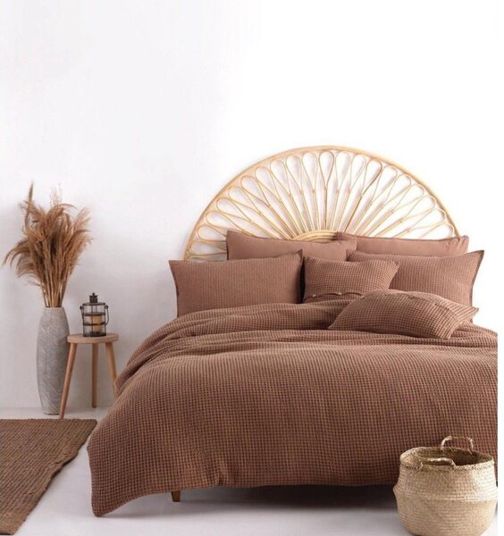Кафяво двойно удължено спално бельо от памук Renforcé 240x220 cm Waffle Striped – Mila Home Luxury