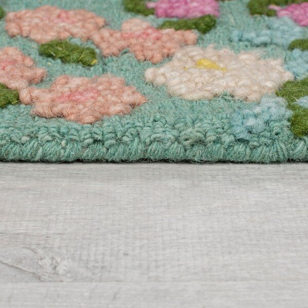 Ръчно изработен вълнен килим в цвят мента 160x230 cm Emilia Floral – Flair Rugs