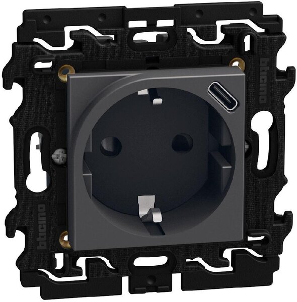 Bticino Контакт ШУКО 2P+E 16A + USB тип C 1.5A 7.5W с носеща рамка 2 мод. цвят Графит Light Now Bticino YD4141USB