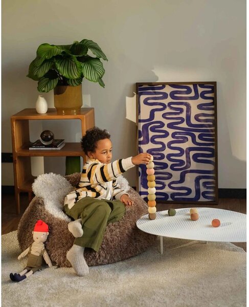 Кафяв детски пуф от изкуствен косъм Yeti – Wigiwama