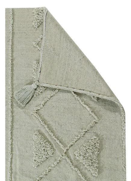 Светлозелен ръчно изработен памучен килим подходящ за пране 170x240 cm Tribu Olive – Lorena Canals