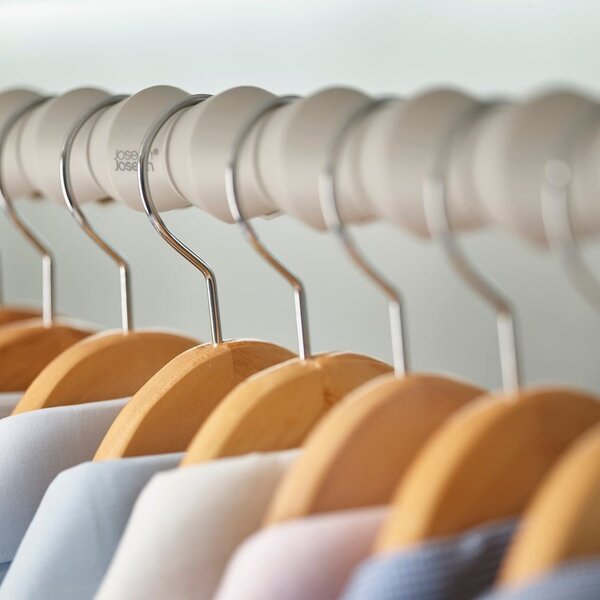 Пластмасови разделители за гардероб в комплект 2 бр. Orderly – Joseph Joseph