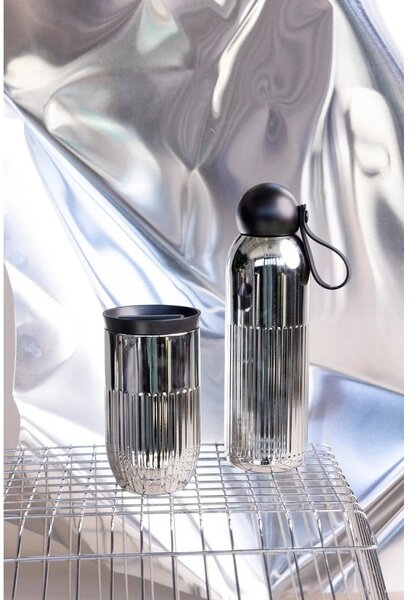 Термочаша от неръждаема стомана в сребрист цвят 320 ml Tova – Sagaform